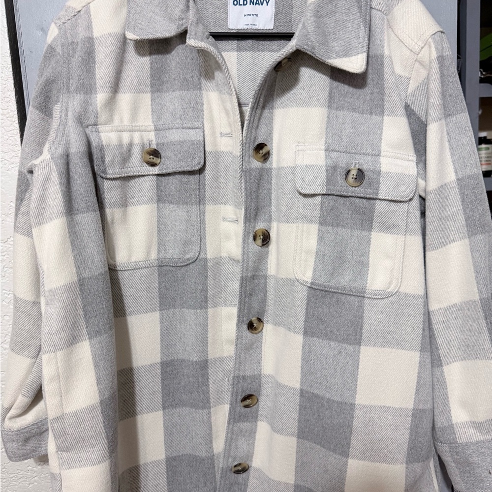 Old Navy Gray and Cream Checkered Coat